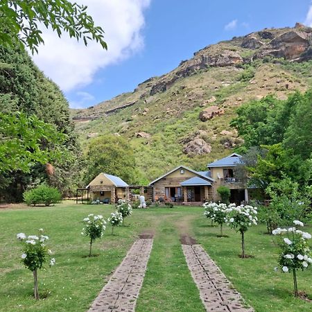 His Vessel Guesthouse Clarens Fs Экстерьер фото